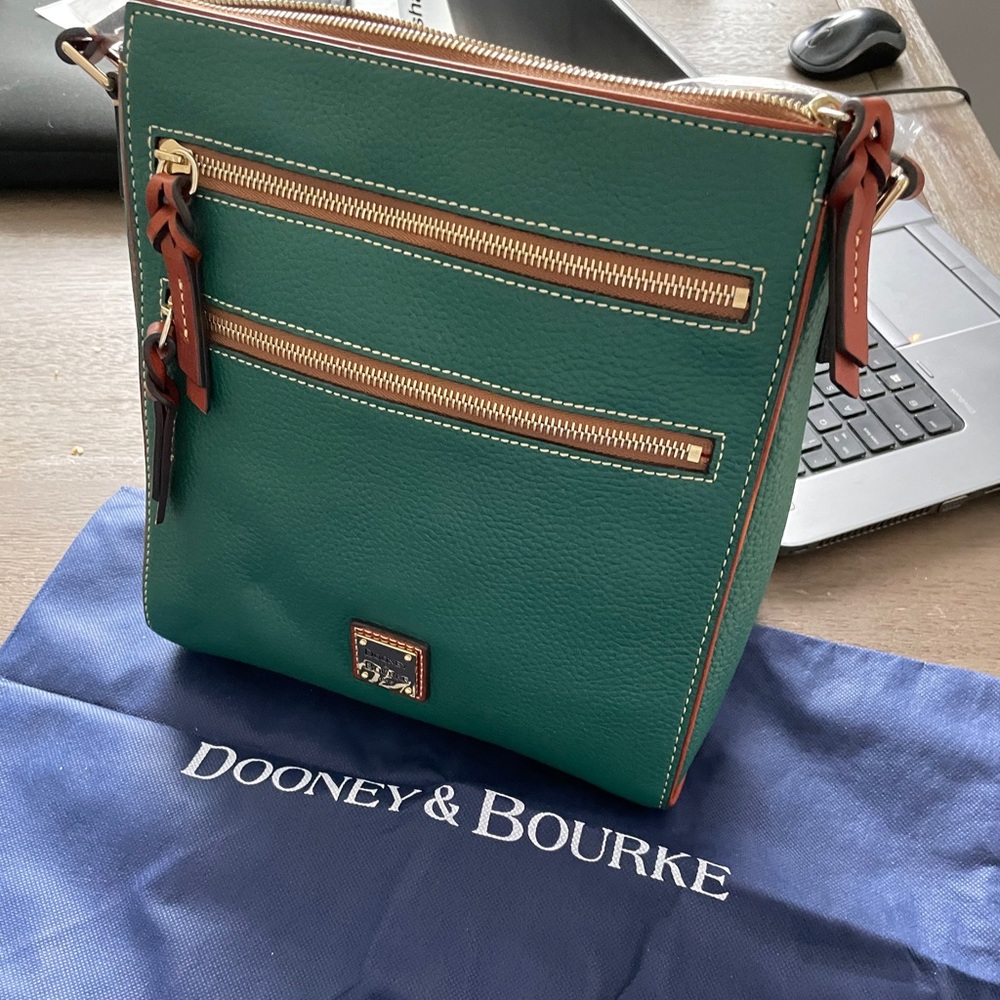 Dooney & Bourke purse.